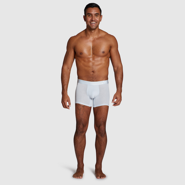ALPHX Modern Fit Comfort Class Trunk Frost White